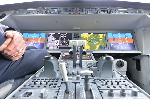 Erstlandung Bombardier CSeries CS100 Flughafen Wien 11032016 C-FFCO Foto Huber Austrian Wings Media Crew_017 Cockpit Detail