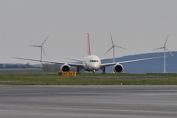 Air India Erstlandung Flughafen Wien 06042016 Boeing 787-8 VT-ANE Foto Huber Austrian Wings Media Crew