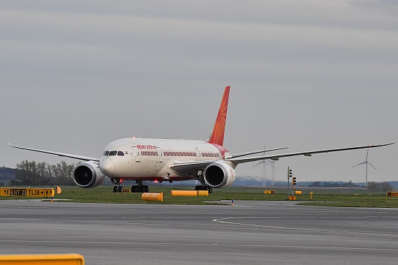 Air India Erstlandung Flughafen Wien 06042016 Boeing 787-8 VT-ANE Foto Huber Austrian Wings Media Crew_001 Air India Erstlandung Flughafen Wien 06042016 Boeing 787-8 VT-ANE Foto Huber Austrian Wings Media Crew_001