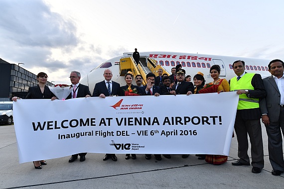 Air India Erstlandung Flughafen Wien 06042016 Boeing 787-8 VT-ANE Foto Huber Austrian Wings Media Crew_12