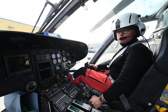 Reinhard Kraxner im Cockpit