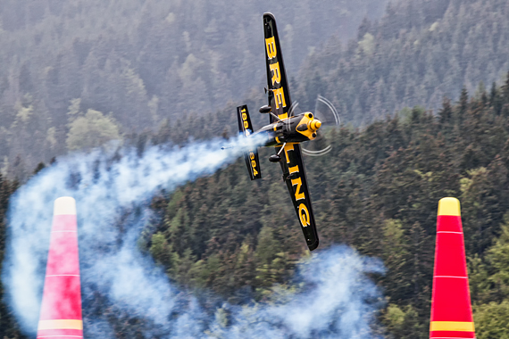 Francois LeVot Red Bull Air Race Spielberg 2016 Foto Thomas Ranner Francois LeVot Red Bull Air Race Spielberg 2016 Foto Thomas Ranner