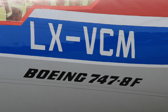 Cargolux Boeing 747-8F LX-VCM Closeup Foto Austrian Wings Media Crew