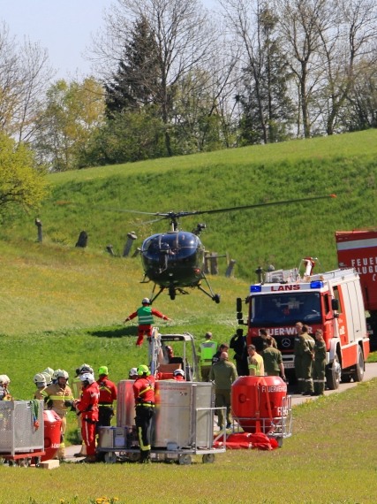 BH Alouette landet nach dem Erstversorgungsflug im  Basislager Alouette III Bundesheer  Foto Christian Schöpf