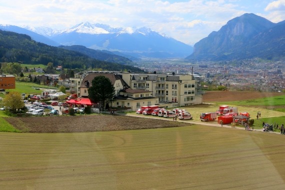 Basislager beim Altersheim in Aldrans MEDIENFLUG  Foto Christian Schöpf