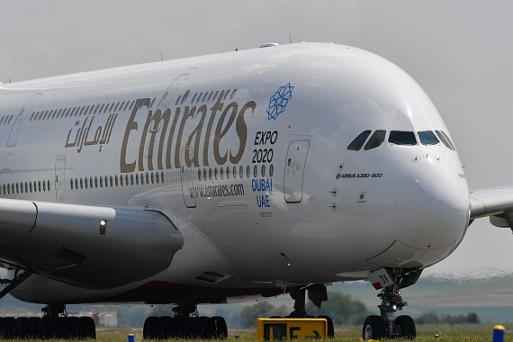 DSC_0158 Emirates Airbus A380 A6-EDV 20052016 Flughafen Wien Foto Huber Austrian Wings Media Crew