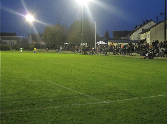 Sportplätze könnten vielerorts geeignete Nachtlandezonen für Notarzthubschrauber darstellen. - Foto: ZVG Sportplätze könnten vielerorts geeignete Nachtlandezonen für Notarzthubschrauber darstellen. - Foto: ZVG