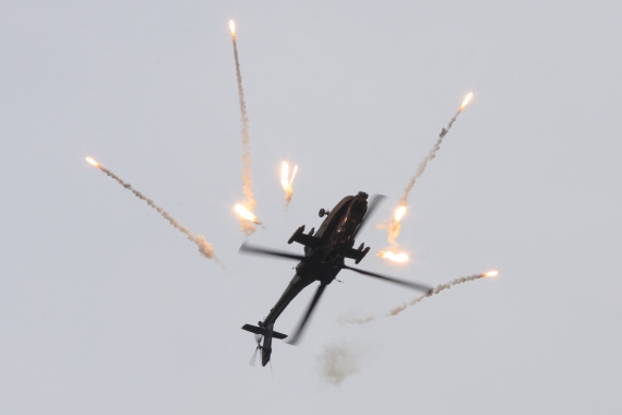AH-64 Apache Foto Robert Erenstein