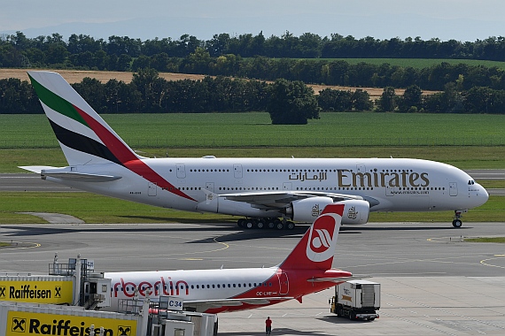 DSC_0103 Emirates Airbus A380 Flughafen Wien 21062016 Foto Huber Austrian Wings Media Crew