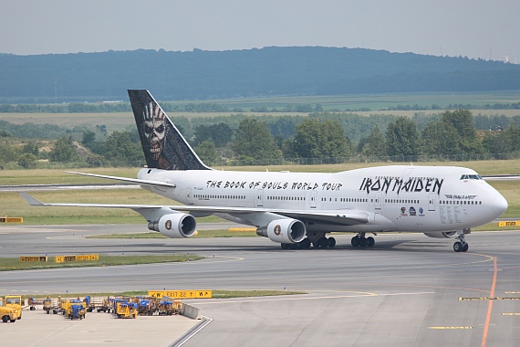 Iron Maiden Boeing 747-400 Ed Force One TF-AAK Foto Kathi Schlapsi_004