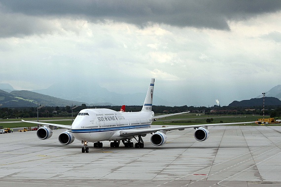 9K-GAA Erstlandung Boeing 747-8 Kuwait Flughafen Salzburg Juli 2016 Foto SZG_003 9K-GAA Erstlandung Boeing 747-8 Kuwait Flughafen Salzburg Juli 2016 Foto SZG_003