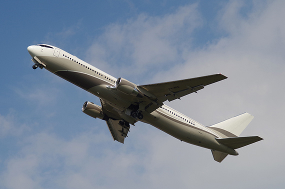 P4-MES Boeing 767 Roman Abramowitsch Martin Oswald P4-MES Boeing 767 Roman Abramowitsch Martin Oswald