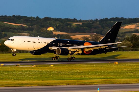 Titan Airways Boeing 767-300ER G-POWD Foto Tobias Bosina_001 Titan Airways Boeing 767-300ER G-POWD Foto Tobias Bosina_001