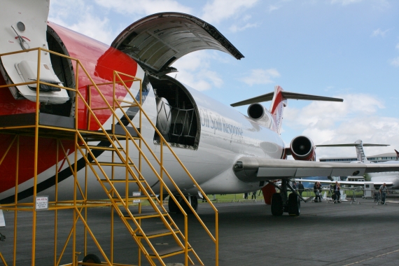 Boeing 727 Oil Spill Response Farnborough Airshow 2016 Foto Nicolas Eschenbach / Austrian WIngs Media Crew Boeing 727 Oil Spill Response Farnborough Airshow 2016 Foto Nicolas Eschenbach / Austrian WIngs Media Crew