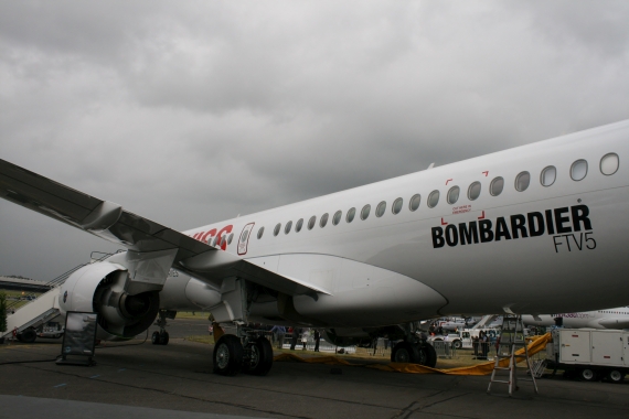 Bombardier CSeries CS100 C-GWXZ Farnborough Airshow 2016 Foto Nicolas Eschenbach / Austrian WIngs Media Crew FTV5 Foto Nicolas Eschenbach Bombardier CSeries CS100 C-GWXZ Farnborough Airshow 2016 Foto Nicolas Eschenbach / Austrian WIngs Media Crew FTV5 Foto Nicolas Eschenbach