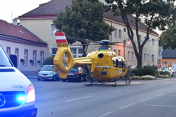 DSC_0449 ÖAMTC NOtarzthubschrauber Christophorus 3 EC135 EC 135 H135 OE-XVB Biedermannsdor 06082016 Foto Huber Austrian Wings Media Crew