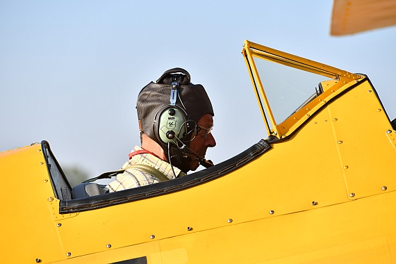 Franz List (im Cockpit) und Benno Beran wechselten sich als Piloten ab.