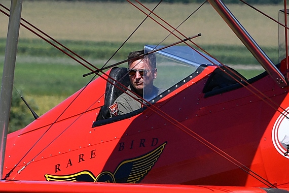 Flugplatzfest Spitzerberg 2016 Huber Austrian Wings Media Crew Aleksandar Kelemen im Cockpit DSC_0048