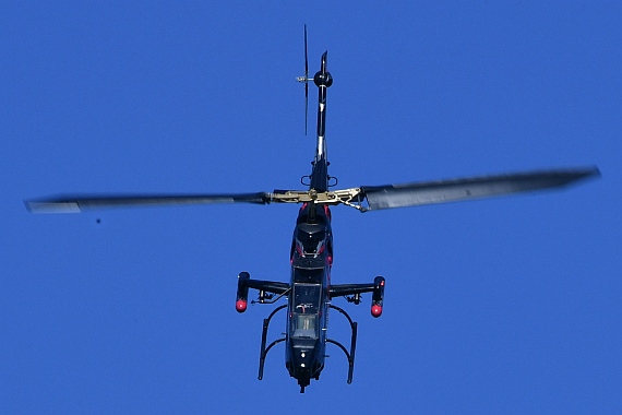 Flugplatzfest Spitzerberg 2016 Huber Austrian Wings Media Crew Bell AH-1 Cobra Flying Bulls DSC_0424 Flugplatzfest Spitzerberg 2016 Huber Austrian Wings Media Crew Bell AH-1 Cobra Flying Bulls DSC_0424