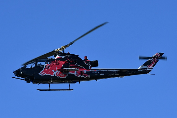 Flugplatzfest Spitzerberg 2016 Huber Austrian Wings Media Crew Flying Bulls Bell AH-1 Cobra DSC_0163