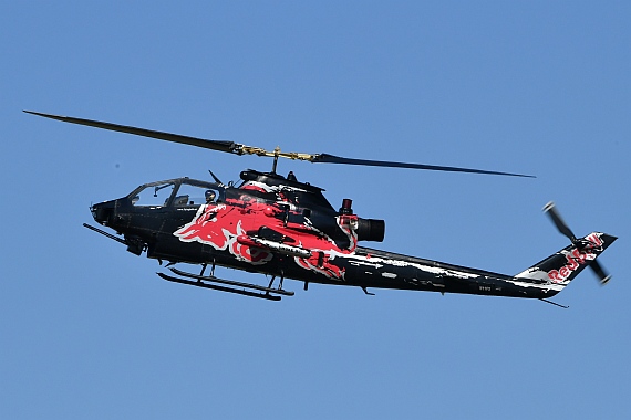 Flugplatzfest Spitzerberg 2016 Huber Austrian Wings Media Crew Flying Bulls Bell AH-1 Cobra DSC_0466