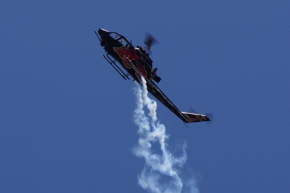 Flugplatzfest Völtendorf 2016 Flying Bulls 20160807_499_LOAD_Bell TAH-1F Cobra_Foto Anton Wildberger