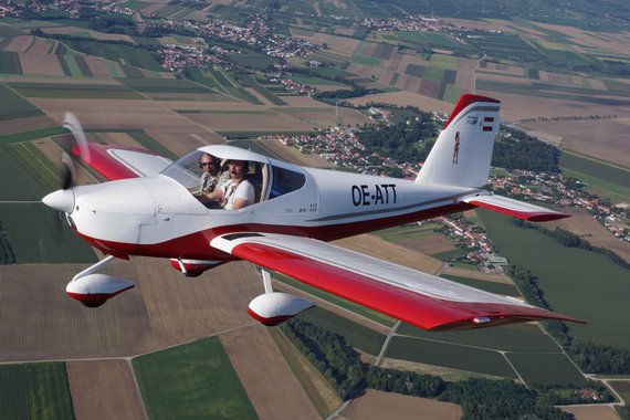 Igo Etrich Treffen Krems 2016 OE-ATT AirtoAir Air2Air Air to Air 20160813_0739_LOAG_Foto David Wildberger