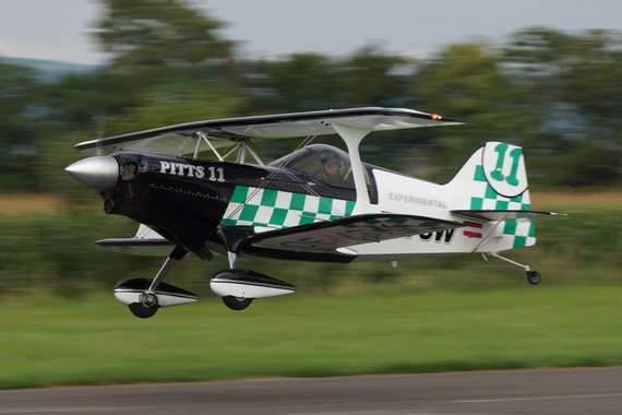 Igo Etrich Treffen Krems 2016 OE-VSW Pitts 11 Pitts11 20160813_0479_LOAG_Foto Anton Wildberger