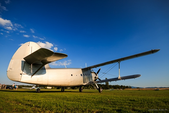 Jonathan Schmidt Flugplatzfest Völtendorf 2016 Antonov AN-2