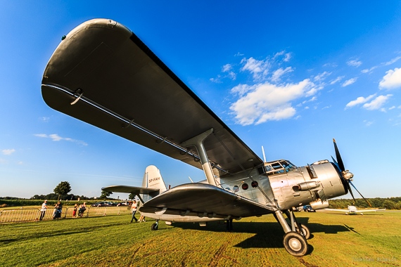 Jonathan Schmidt Flugplatzfest Völtendorf 2016 Antonov AN-2_1