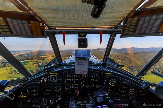 Jonathan Schmidt Flugplatzfest Völtendorf 2016 Cockpit AN-2