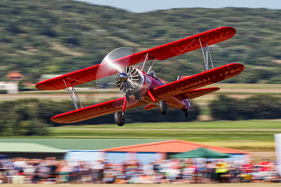 Thomas Ranner Flugplatzfest Spitzerberg 2016 Boeing Stearman OE-AJM