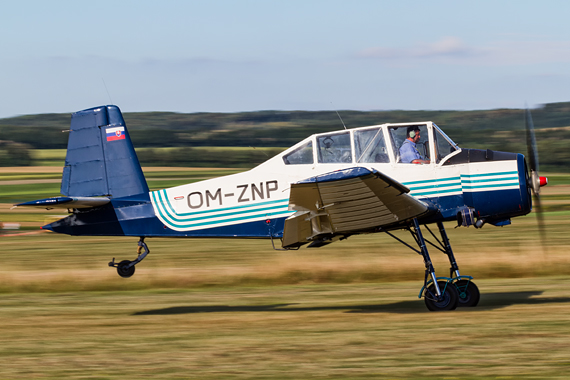 Aus der Slowakei angereiste Z37, ein ursprünglich als Argrarflugzeug konzipiertes Muster. Aus der Slowakei angereiste Z37, ein ursprünglich als Argrarflugzeug konzipiertes Muster.