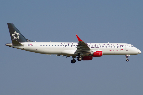 aua-austrian_oe-lwh_star-alliance_26sep16_embraer-e195-foto-martin-oswald_001