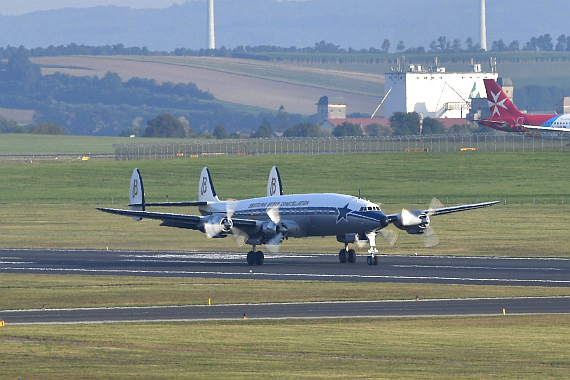 Abflug Breitling Super Constellation HB-RSC Credit Huber Austrian Wings Media Crew DSC_0735