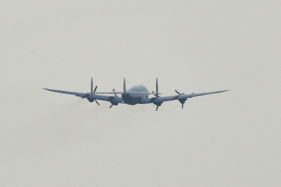 Abflug Breitling Super Constellation HB-RSC Credit Huber Austrian Wings Media Crew DSC_0814