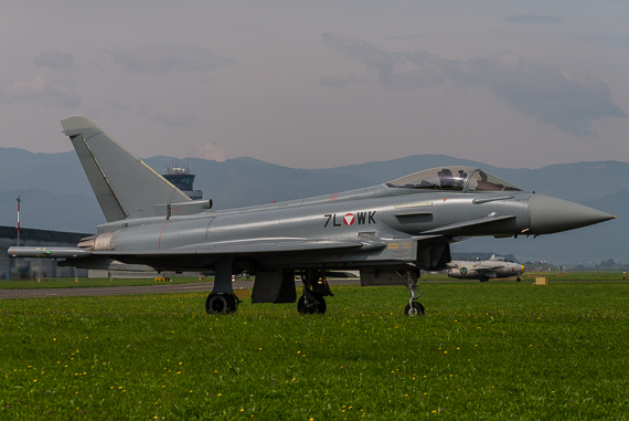 Bundesheer-Eurofighter-Swedish-Historc-Flight-Saab-29-Tunnan