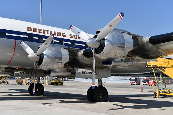 DSC_0197 HB-RSC Breitling Super Constellation Foto Huber Austrian Wings Media Crew Triebwerke