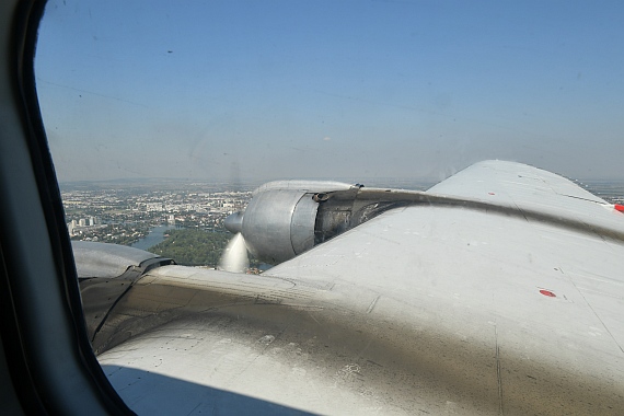 DSC_0238 HB-RSC Breitling Super Constellation Foto Huber Austrian Wings Media Crew Triebwerke