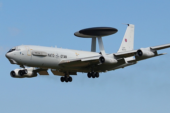 nato-awacs-boeing-e-3-sentry-boeing-707-airpower-2016-foto-christian-taborsky_05-lx-n-90444