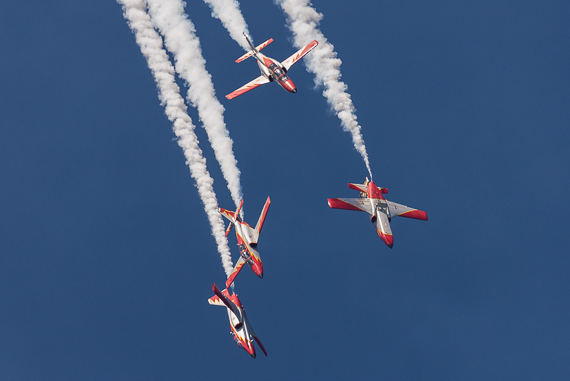 Spanische-Luftwaffe-Patrulla-Aguila-CASA-C101