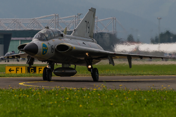 Swedish-Historic-Flight-Saab-35-Draken