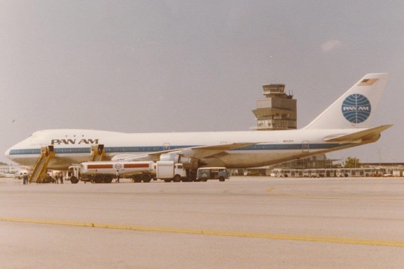 Pan Am 747-100