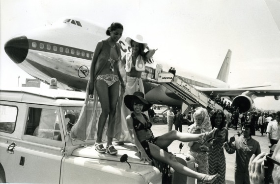 condor-boeing-747-foto-archiv-flughafen-wien