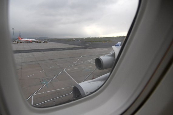 fensterblick-oberdeck China Airlines boeing 747-400 Foto Austrian Wings Media Crew Triebwerke Tragfläche