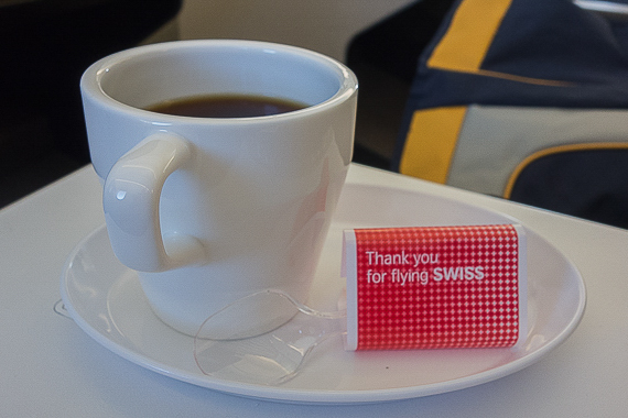 Espresso mit Schweizer Schokolade - nationales Markenzeichen Espresso mit Schweizer Schokolade - nationales Markenzeichen