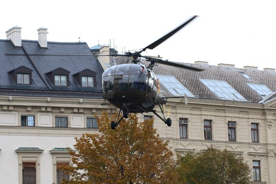 Bundesheer "Alouette" III bei der Landung beim Burgtheater - Foto: Austrian Wings Media Crew