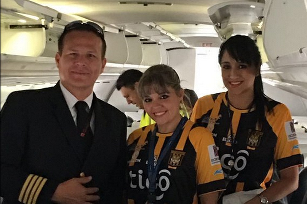 Lamia 2933 mit leeren Tanks nonstop ins Verderben Austrian Wings