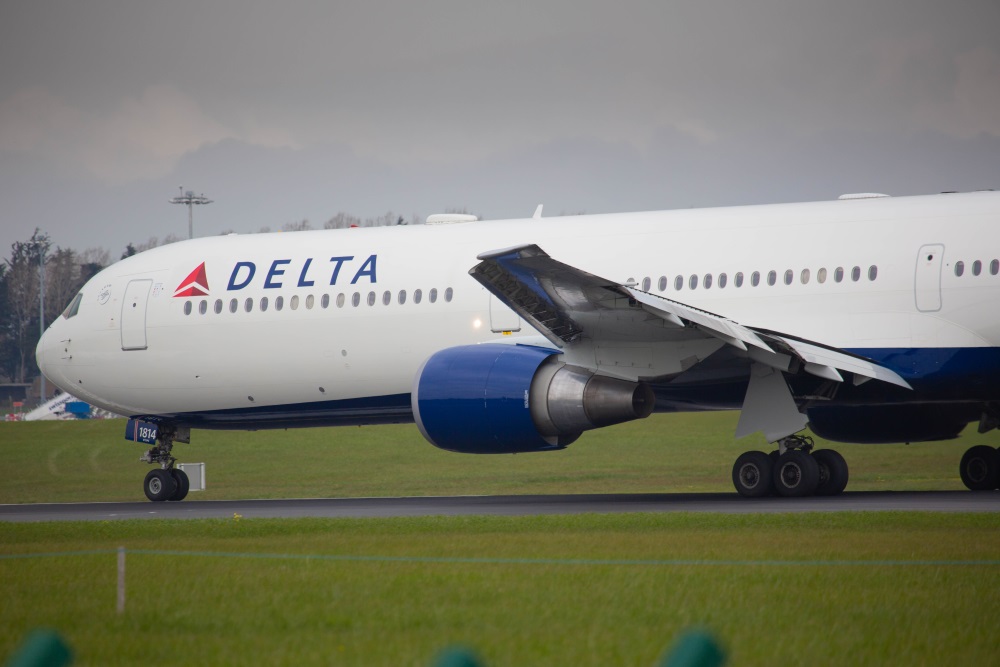 IMG 9429 Symbolbild Delta Boeing 767 400 Dublin Foto Lukas Egger 