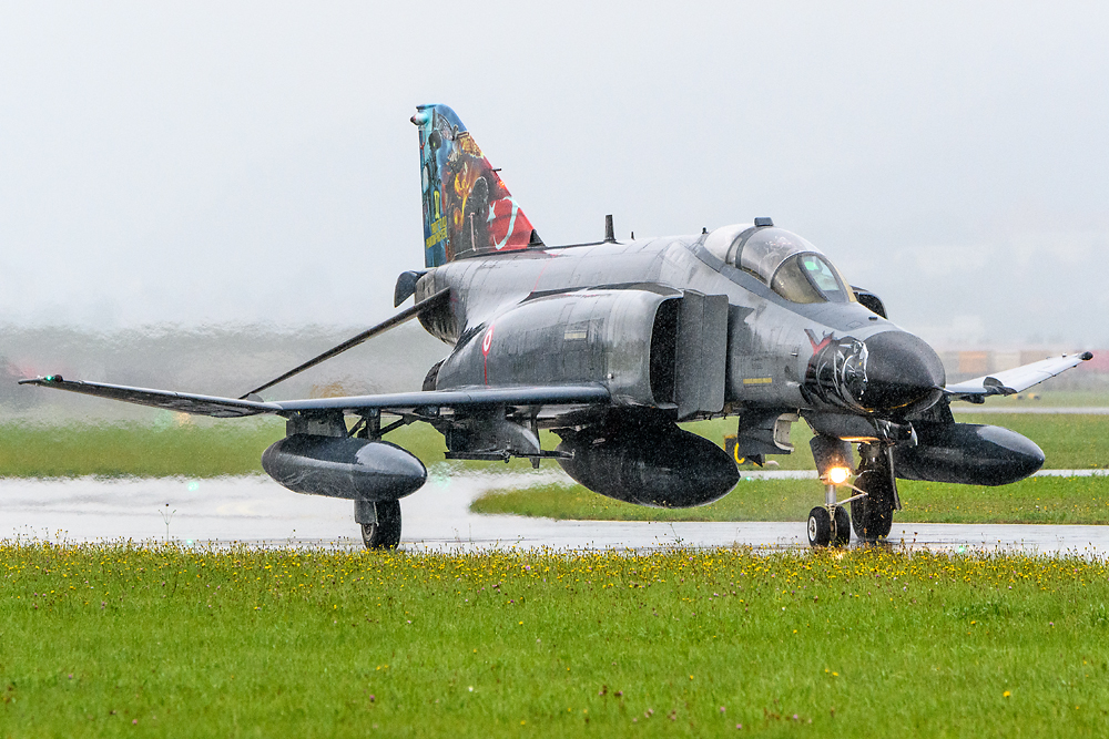 Türkische Luftwaffe flog Angriffe auf Kurden im Erdbebengebiet